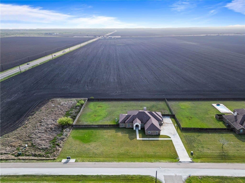 48,064 acres in Nueces County - photo 29