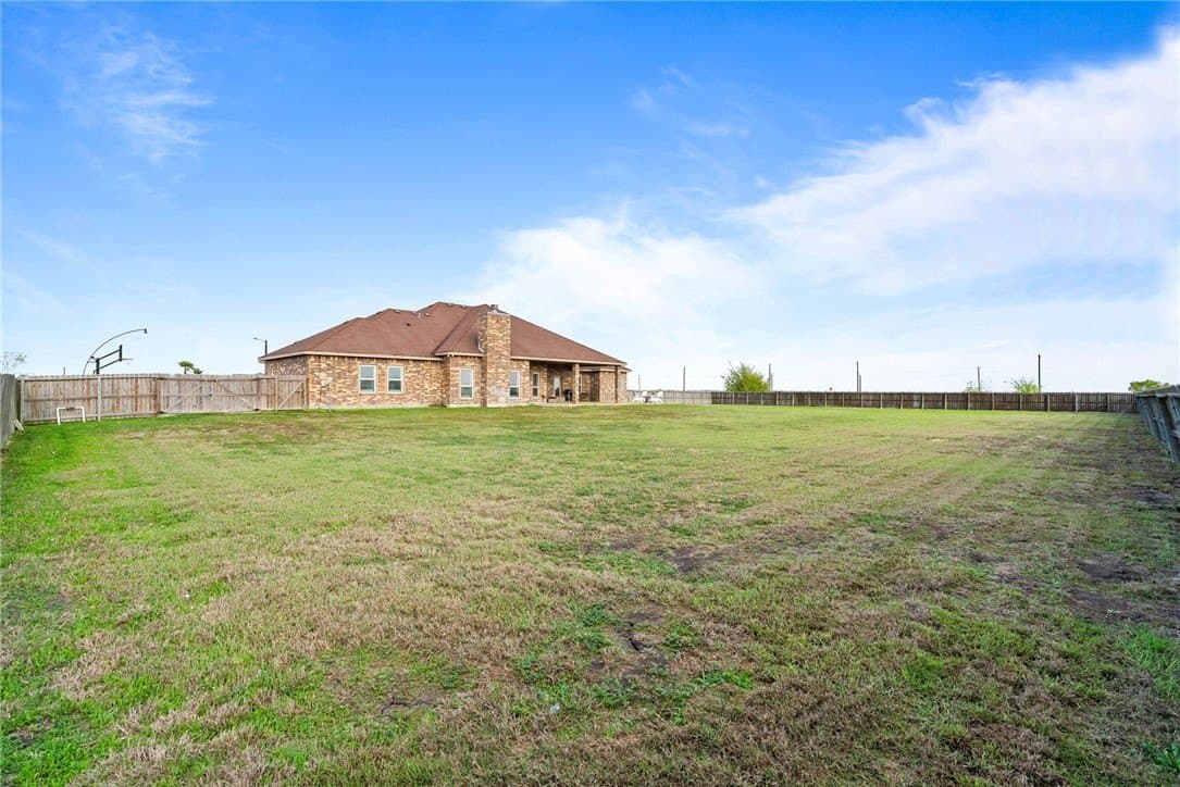 48,064 acres in Nueces County - photo 32