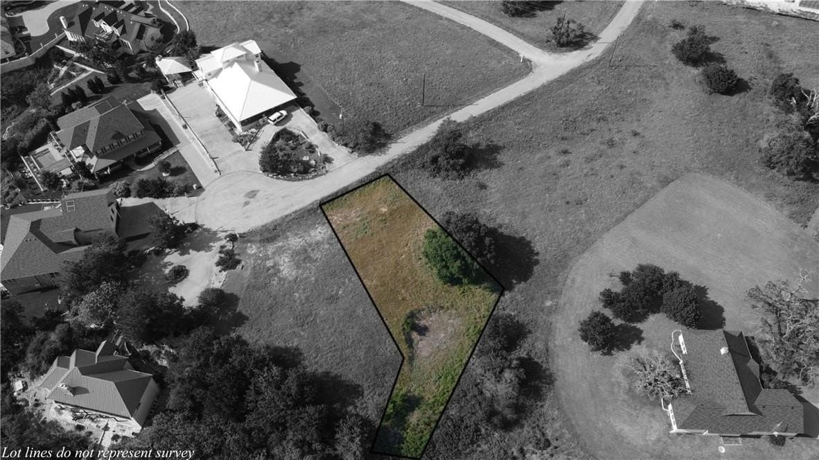 0.4 acres in Hill County gallery image 3