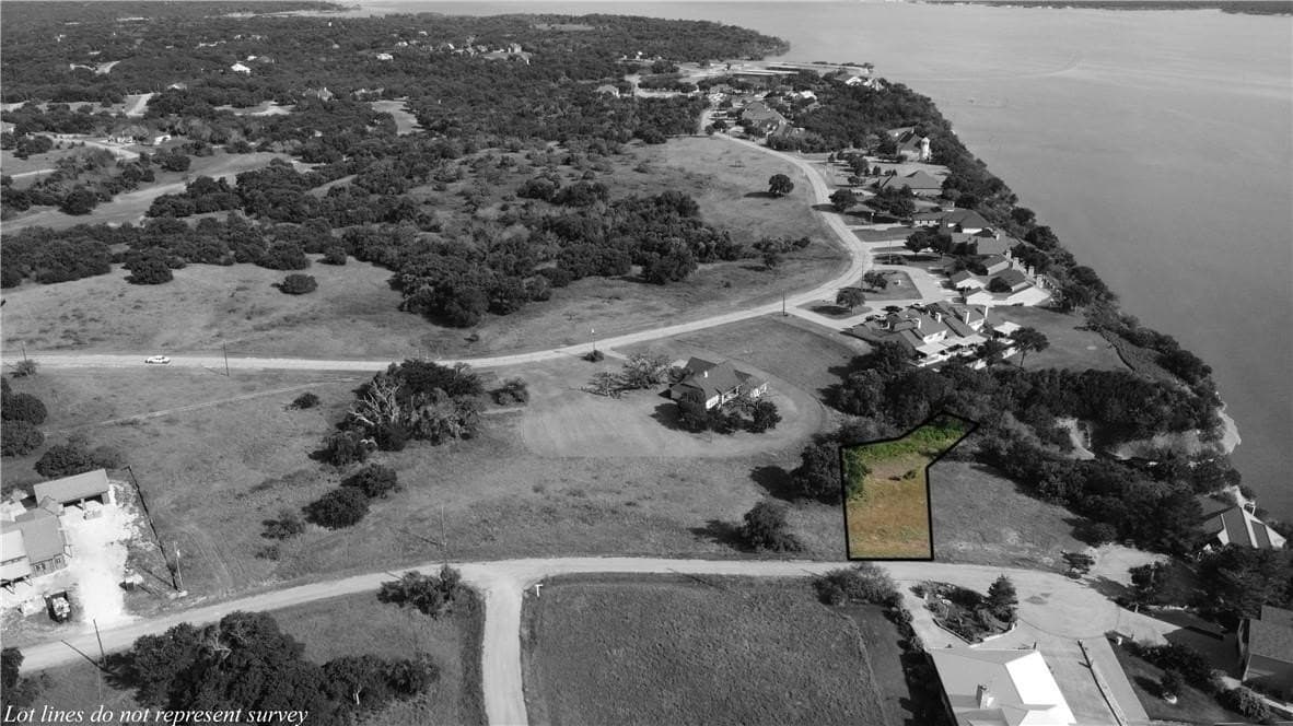 0.4 acres in Hill County gallery image 4