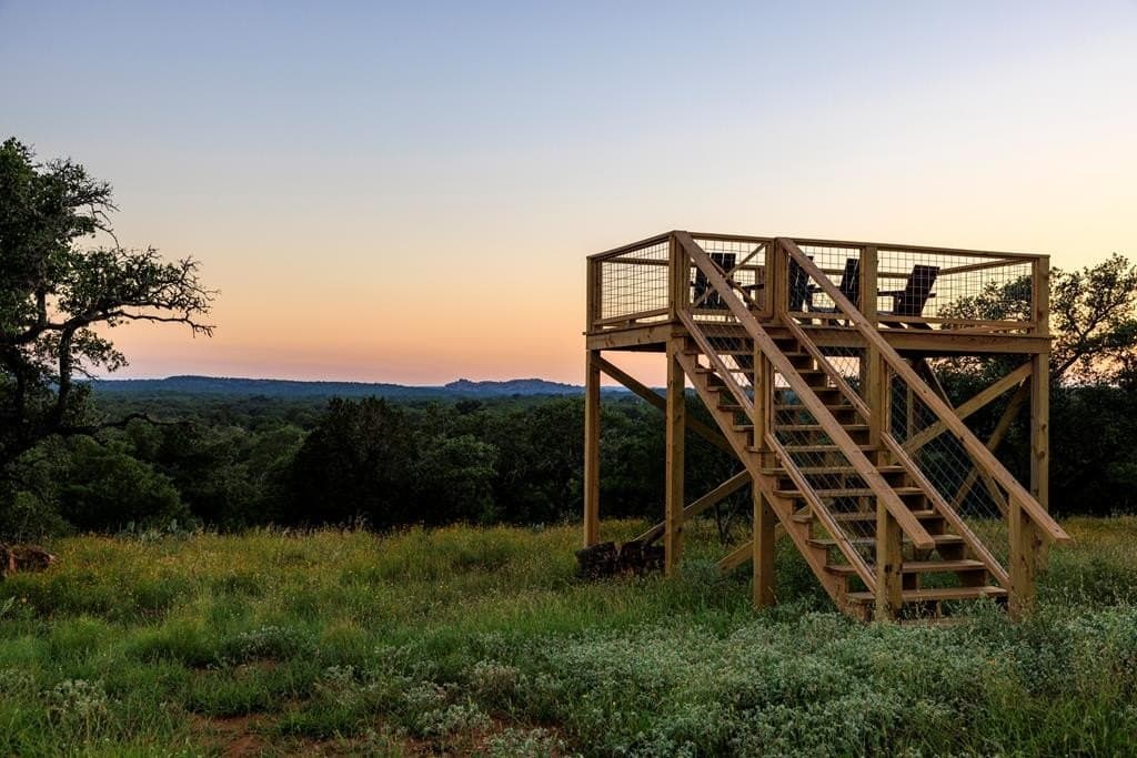 18.3 acres in Llano County