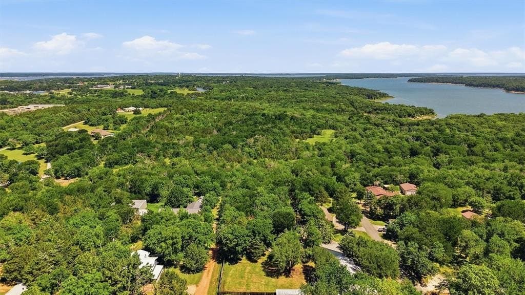 0.66 acres in Grayson County