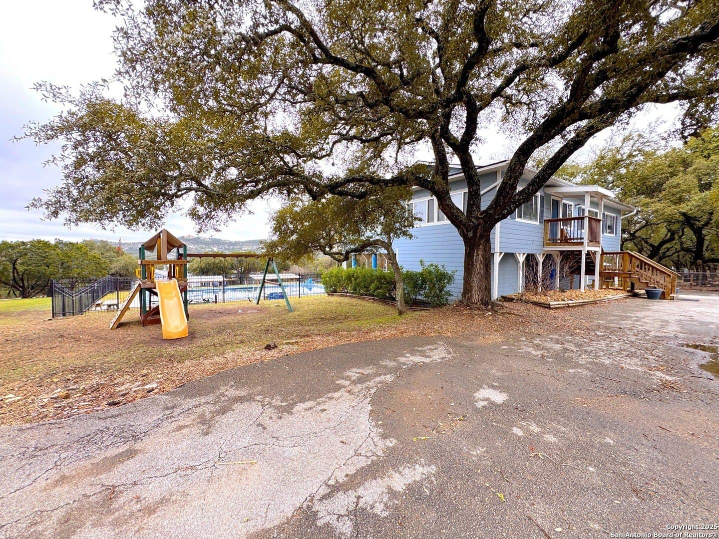 0.23 acres in Comal County - photo 20