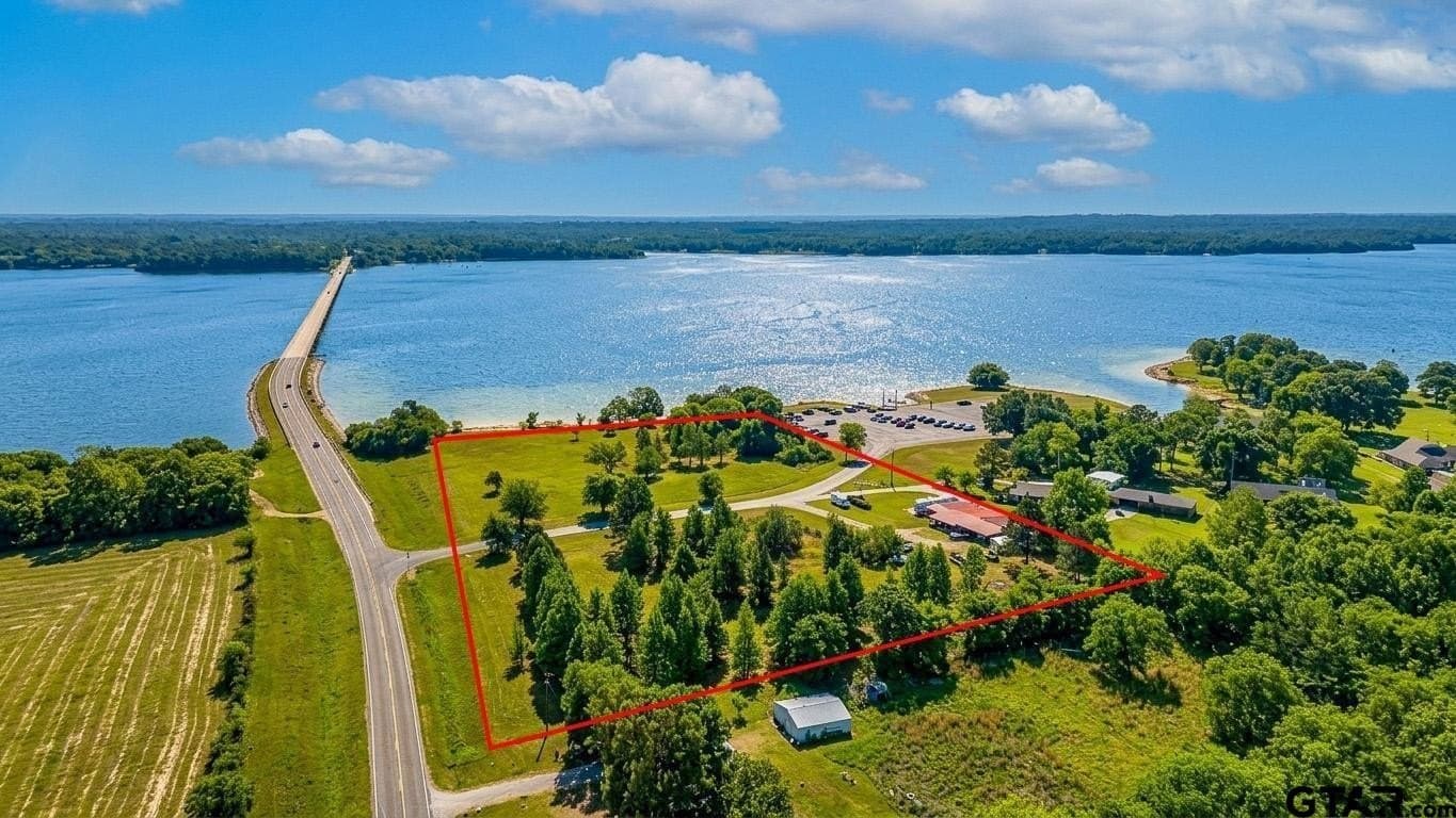 3.47 acres in Wood County gallery image 2