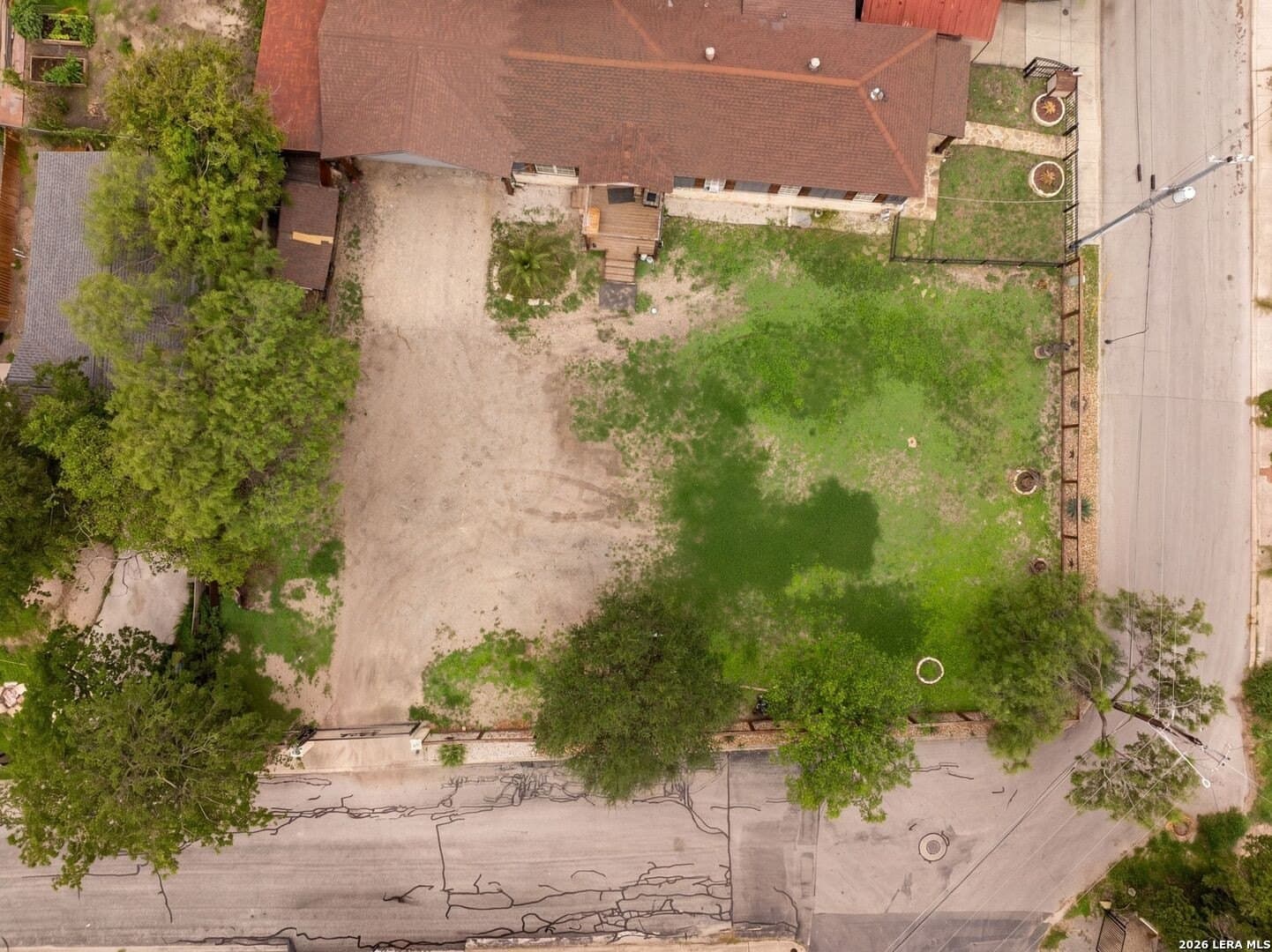 0.25 acres in Bexar County gallery image 2
