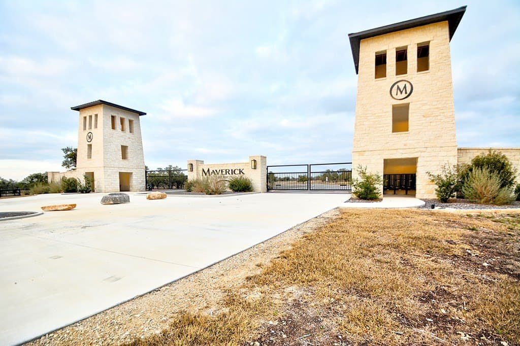 5.1 acres in Gillespie County - photo 2