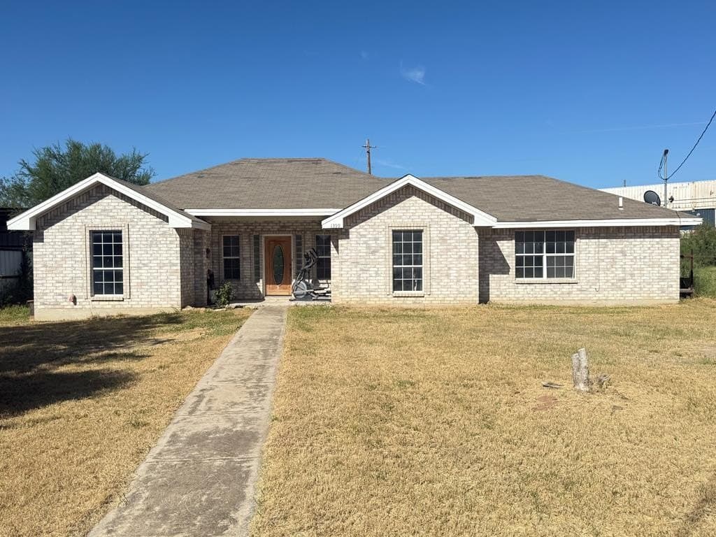 15,638 acres in Maverick County