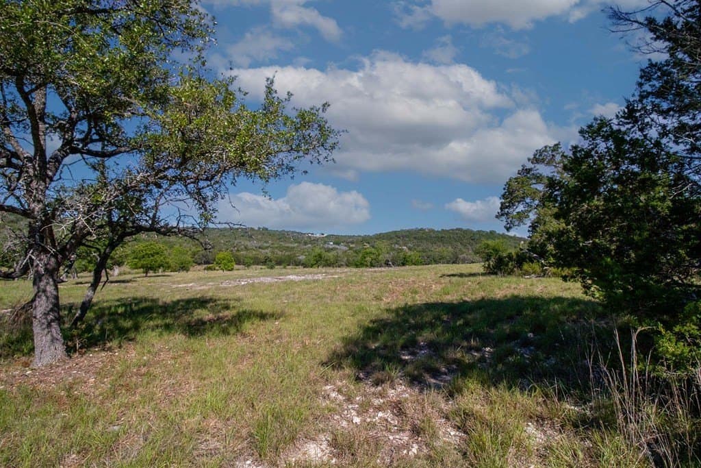 31.76 acres in Kerr County gallery image 3