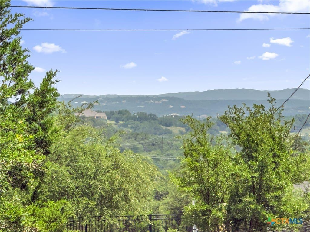 3 acres in Comal County gallery image 4