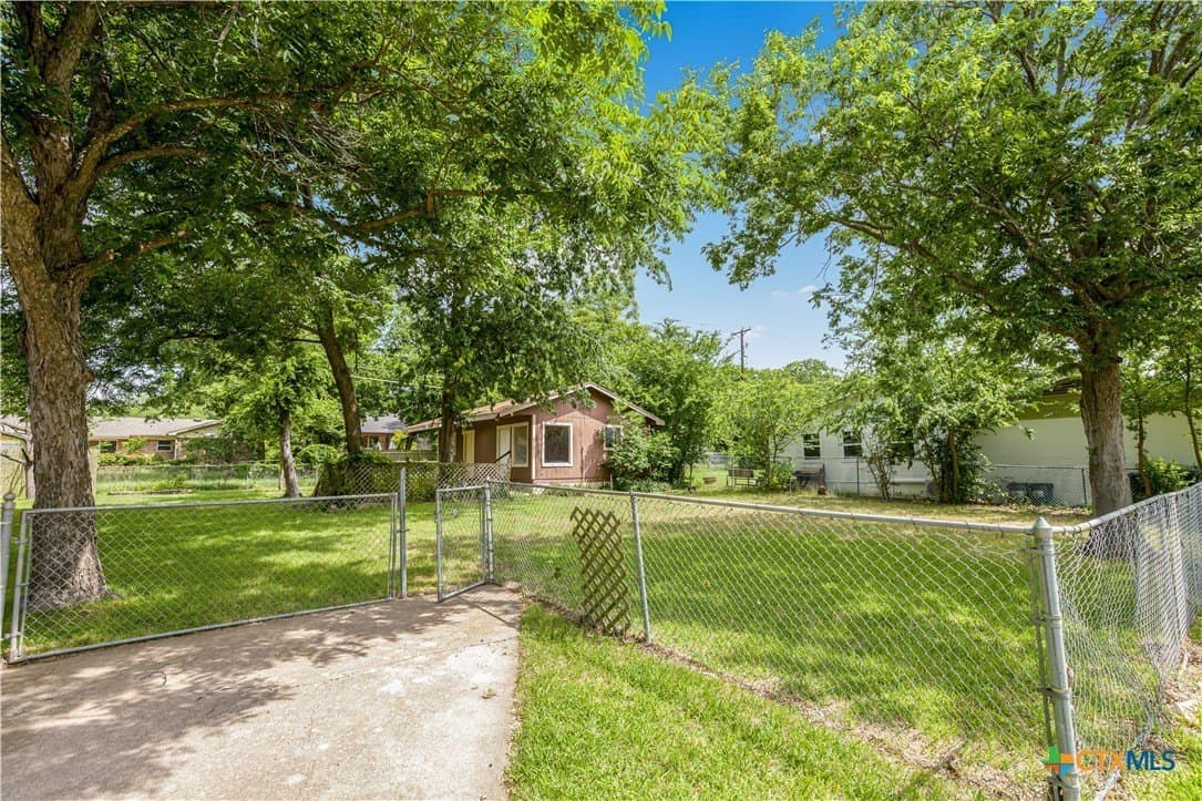0.21 acres in Coryell County - photo 7