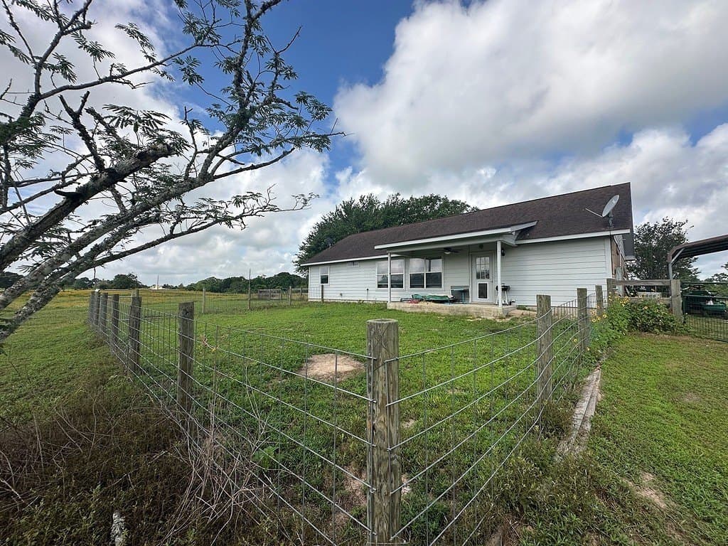 3 acres in Austin County - photo 14