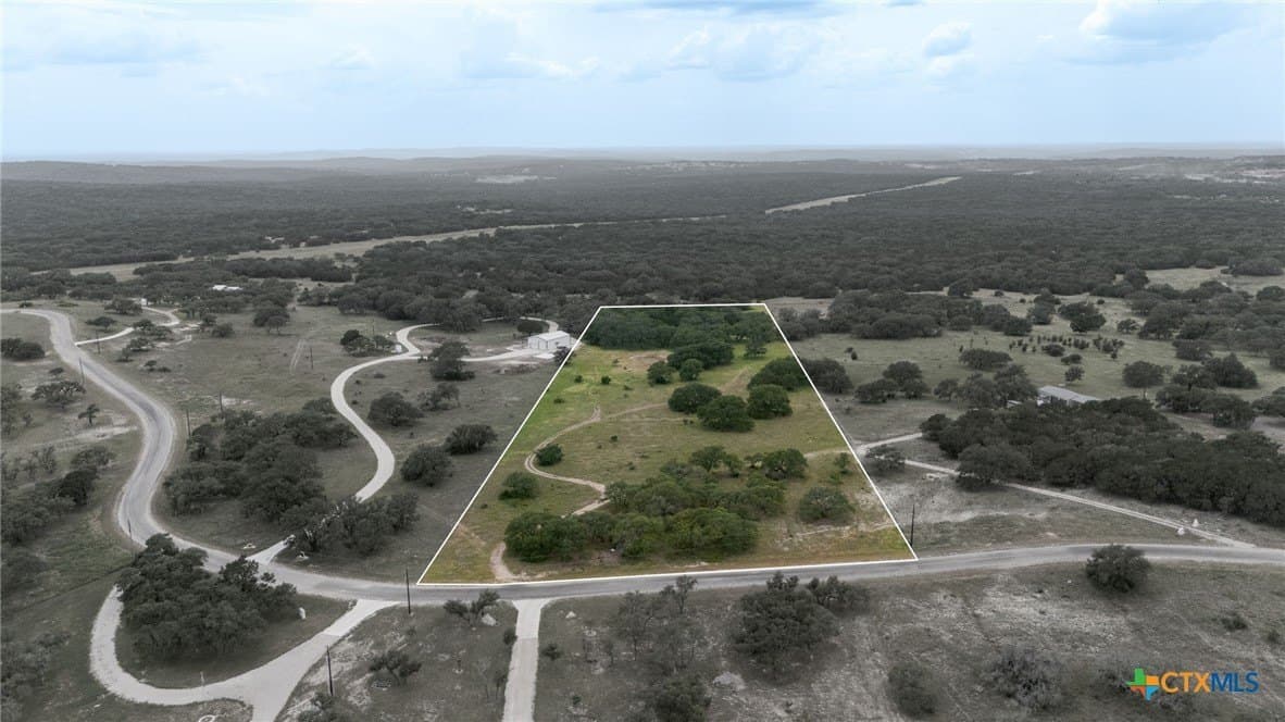 11 acres in Burnet County gallery image 2