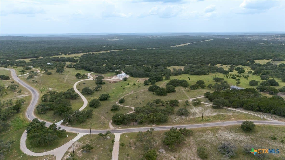 11 acres in Burnet County