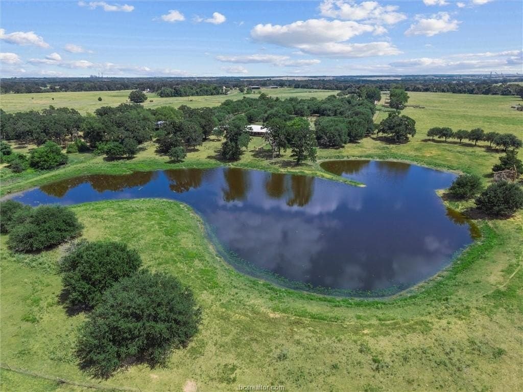 10.3 acres in Robertson County - photo 2