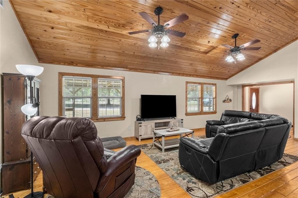10.3 acres in Robertson County - photo 7