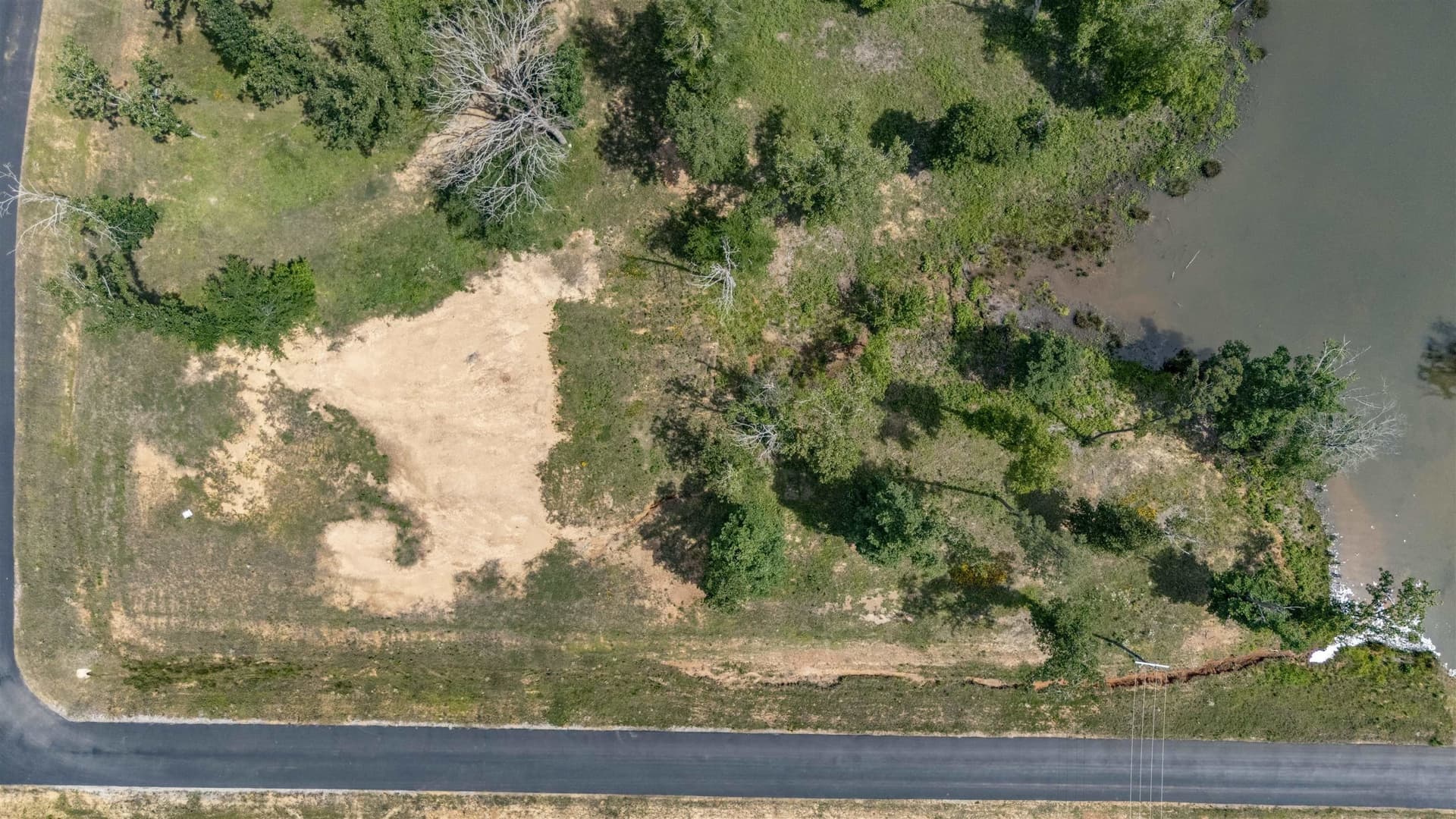 1.33 acres in Harrison County gallery image 4