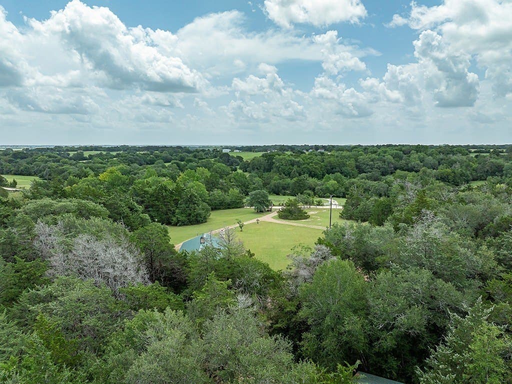 8.15 acres in Washington County gallery image 2