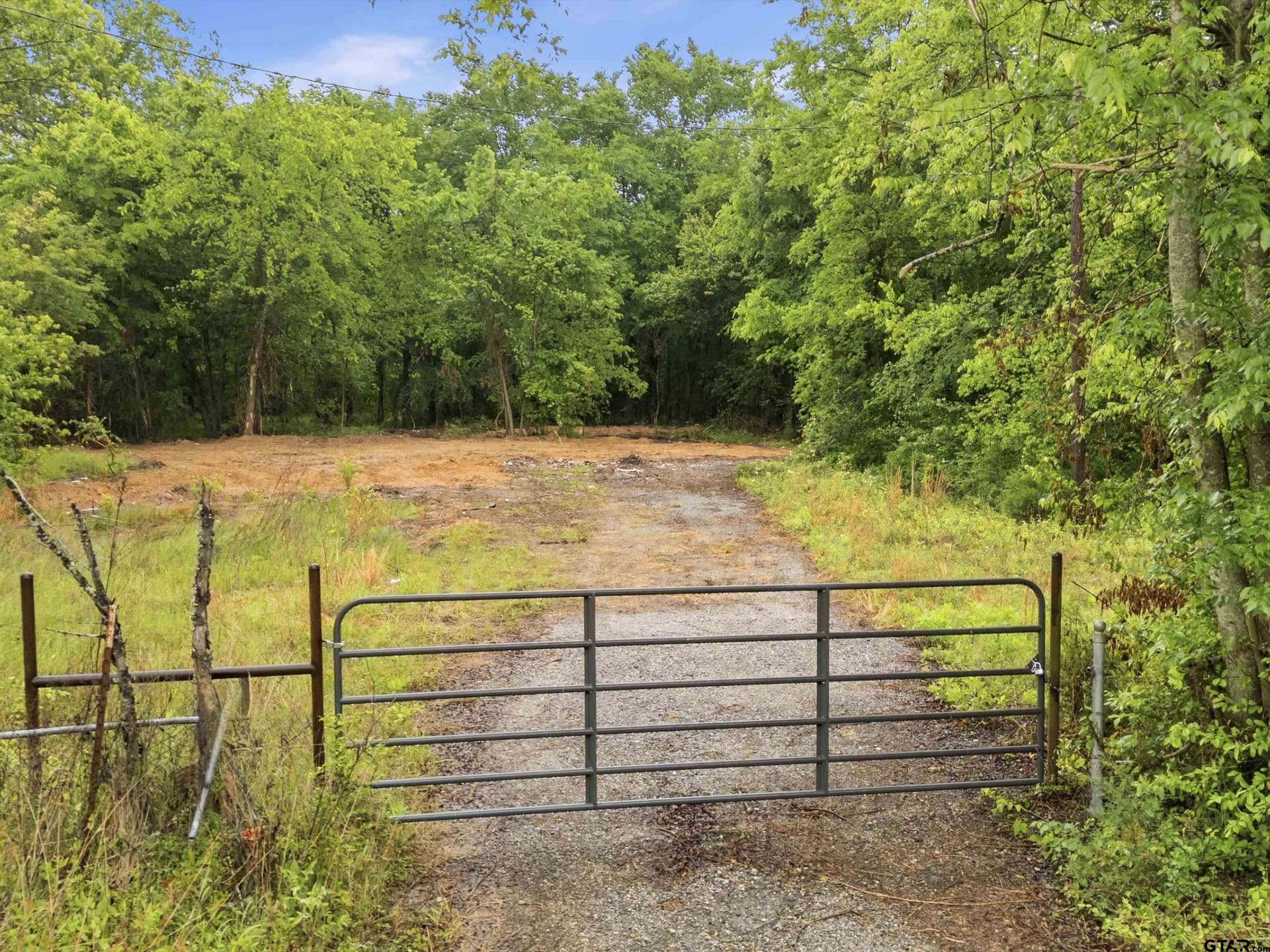 2.6 acres in Wood County