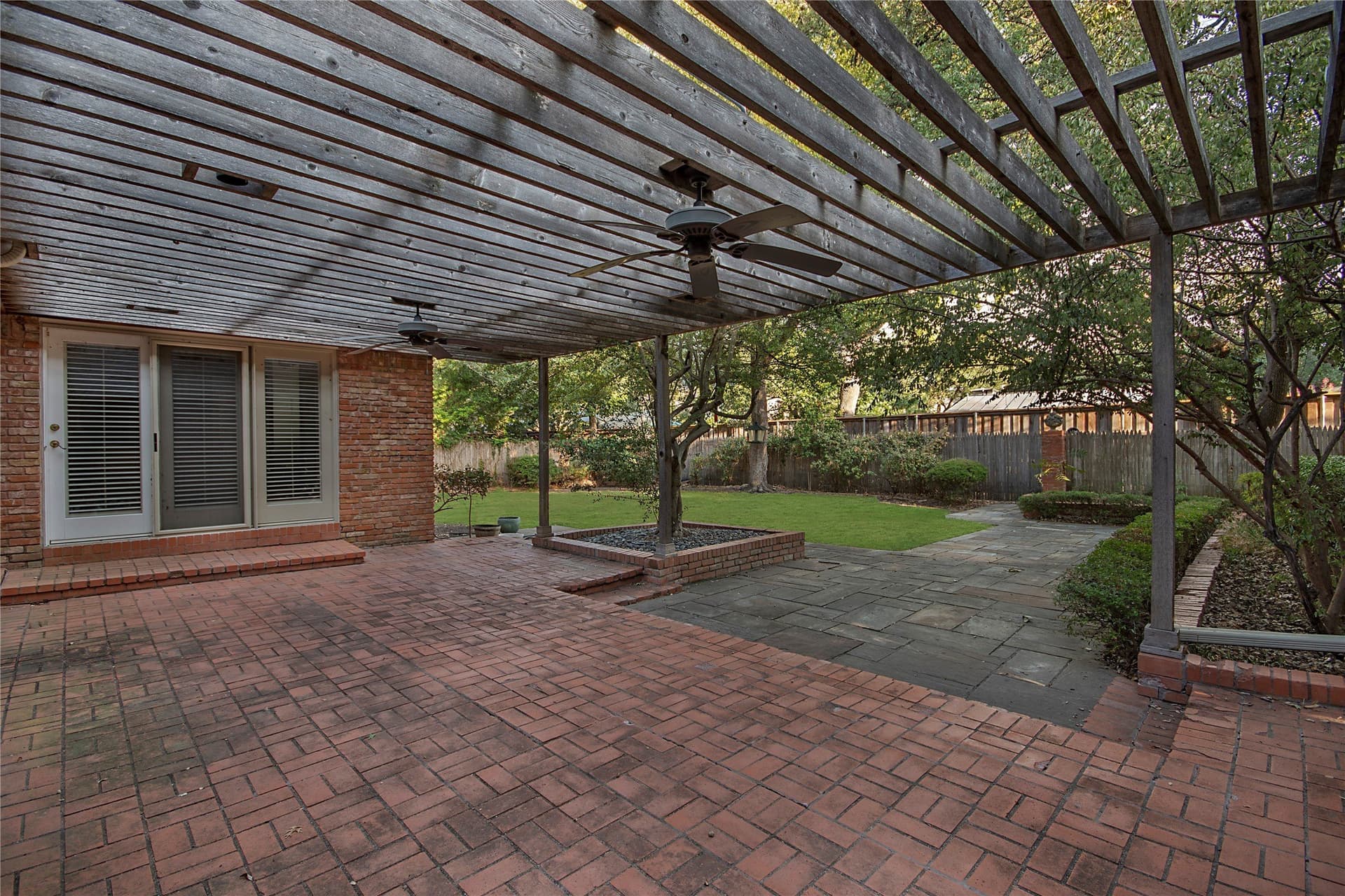 0.38 acres in Dallas County - photo 9