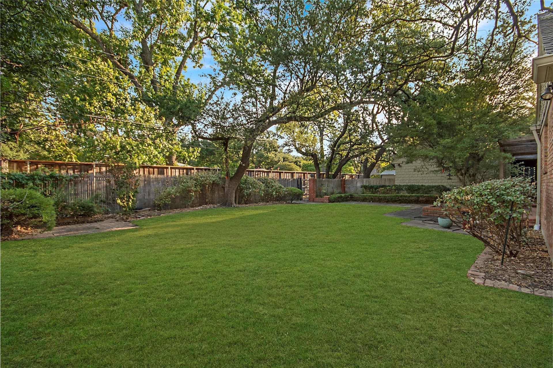 0.38 acres in Dallas County - photo 2