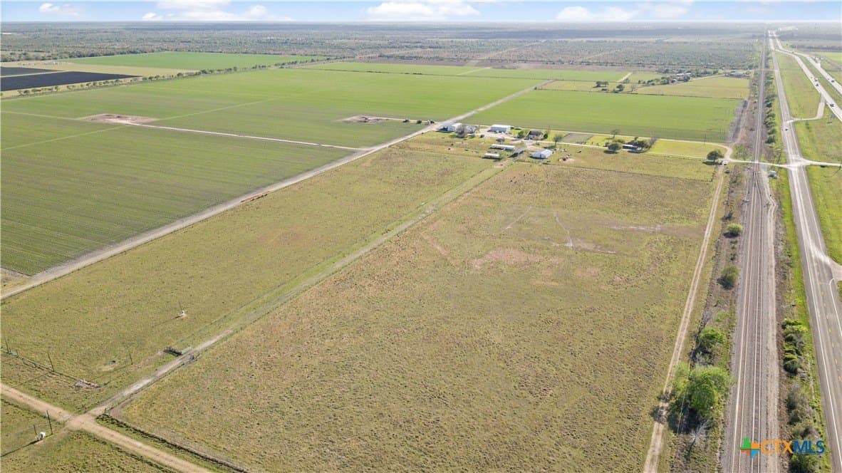 373 acres in Jackson County - photo 13