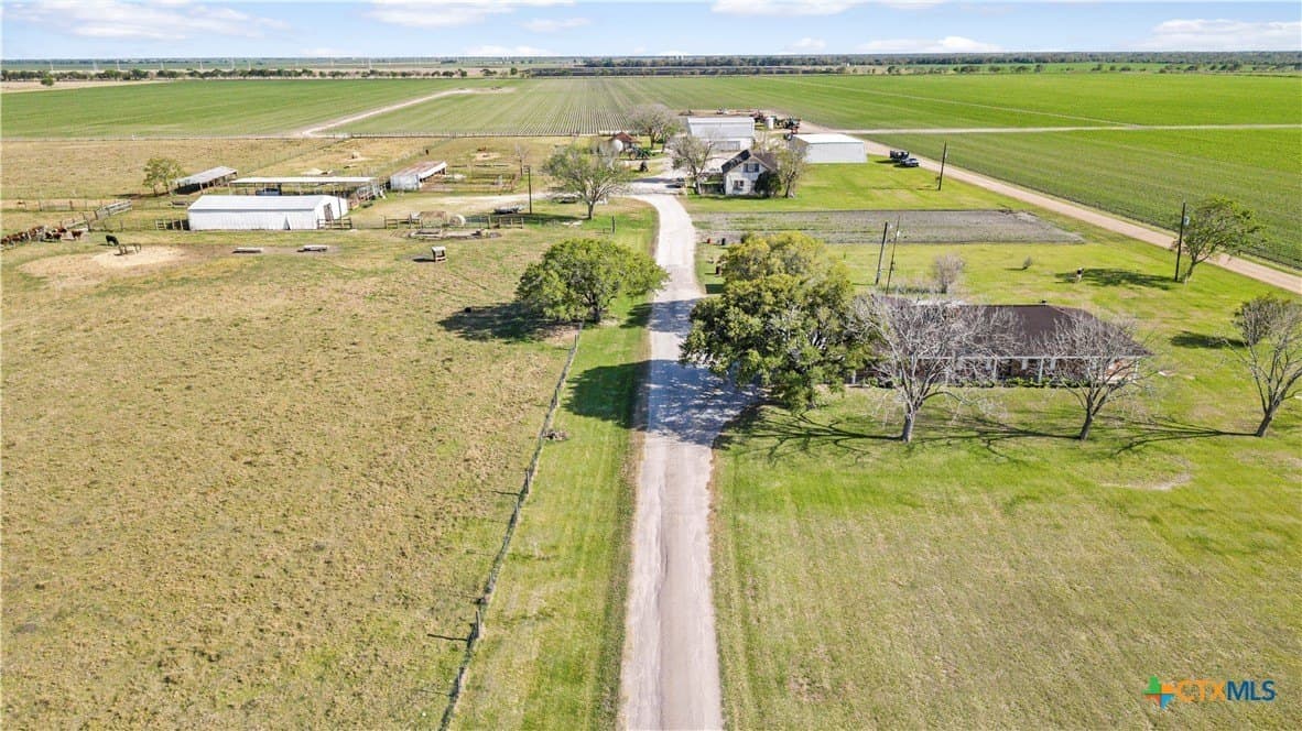 373 acres in Jackson County gallery image 3