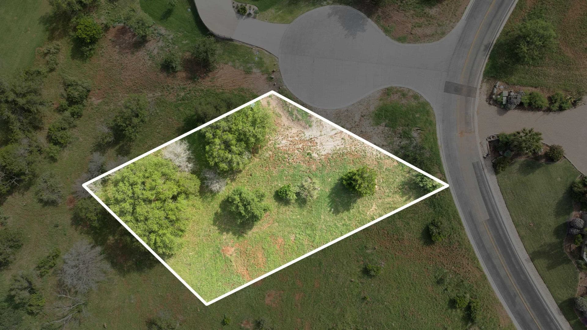 0.31 acres in Llano County gallery image 2