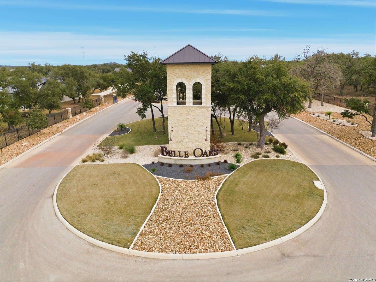 1.3 acres in Comal County gallery image 2