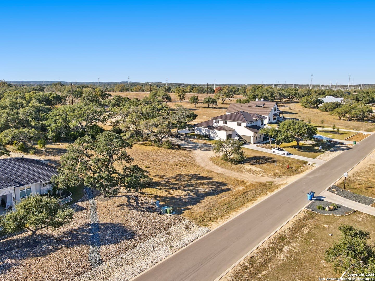 1.01 acres in Comal County gallery image 3