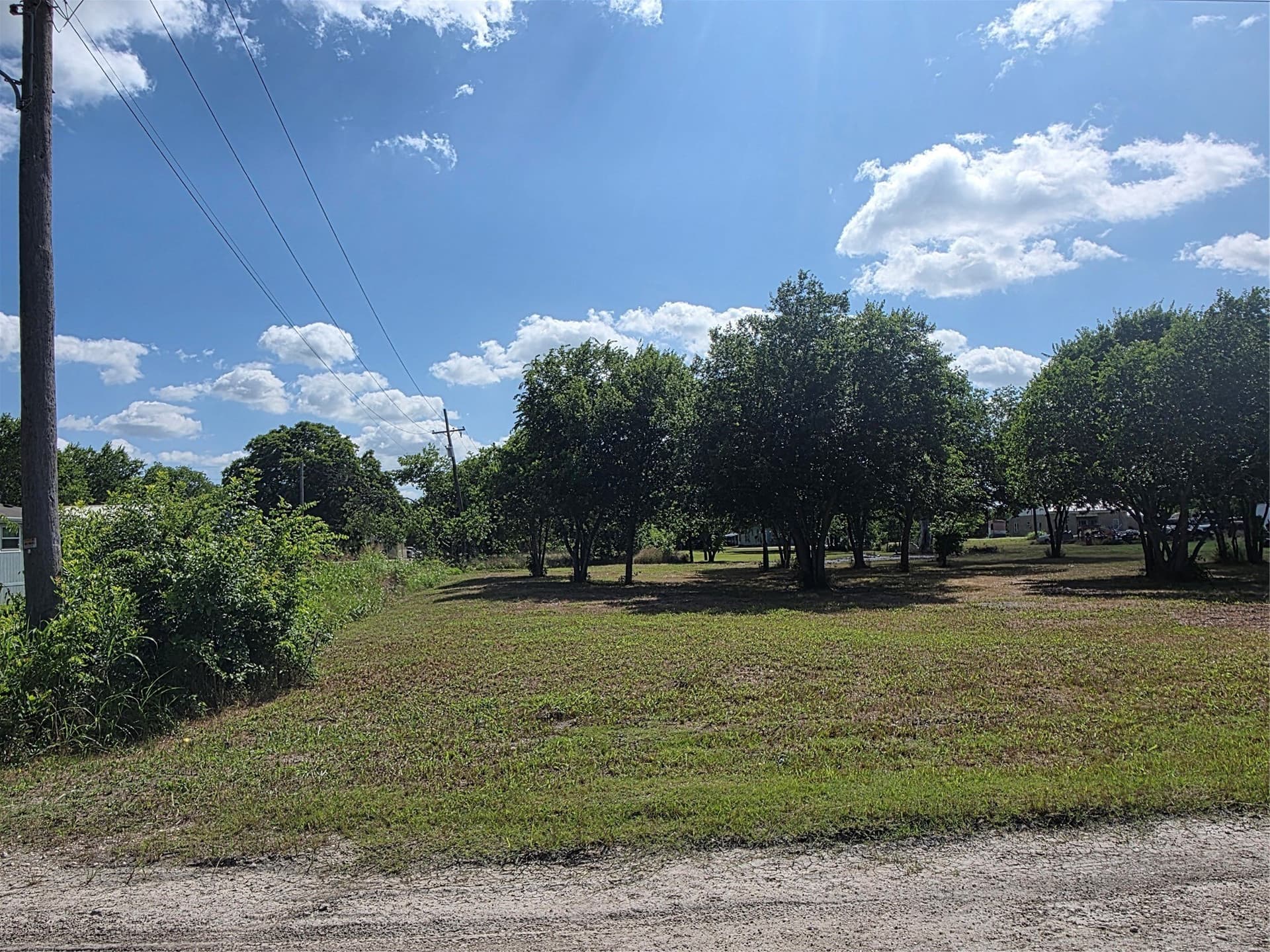 0.4 acres in McLennan County gallery image 2