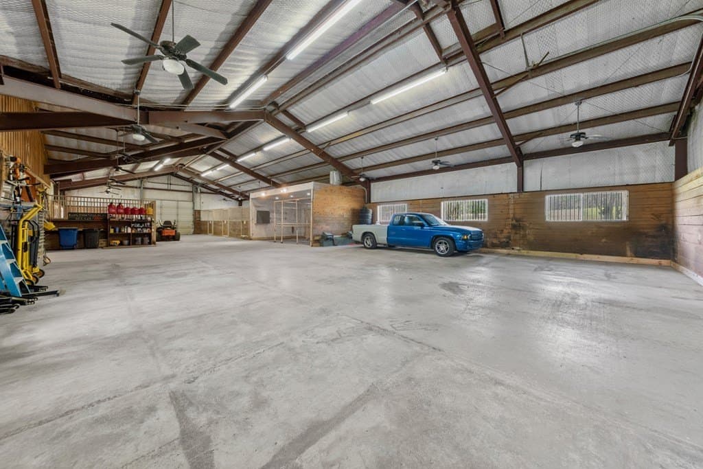 38 acres in ANDERSON County - photo 56
