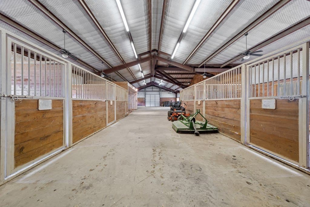 38 acres in ANDERSON County - photo 55