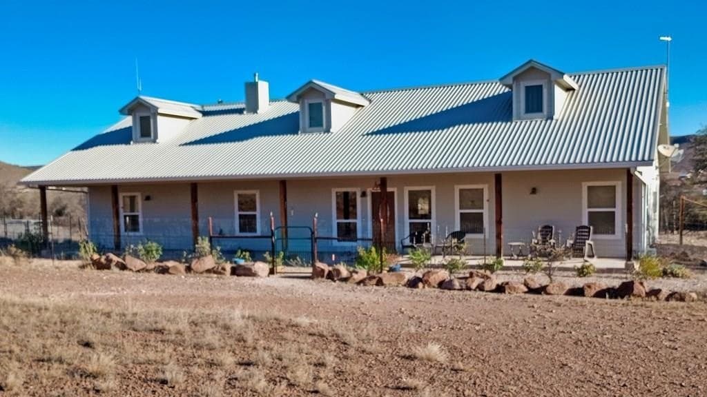 10 acres in Jeff Davis County