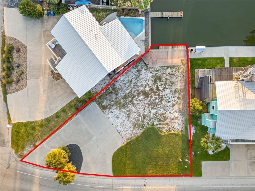 0.15 acres in Aransas County - photo 2
