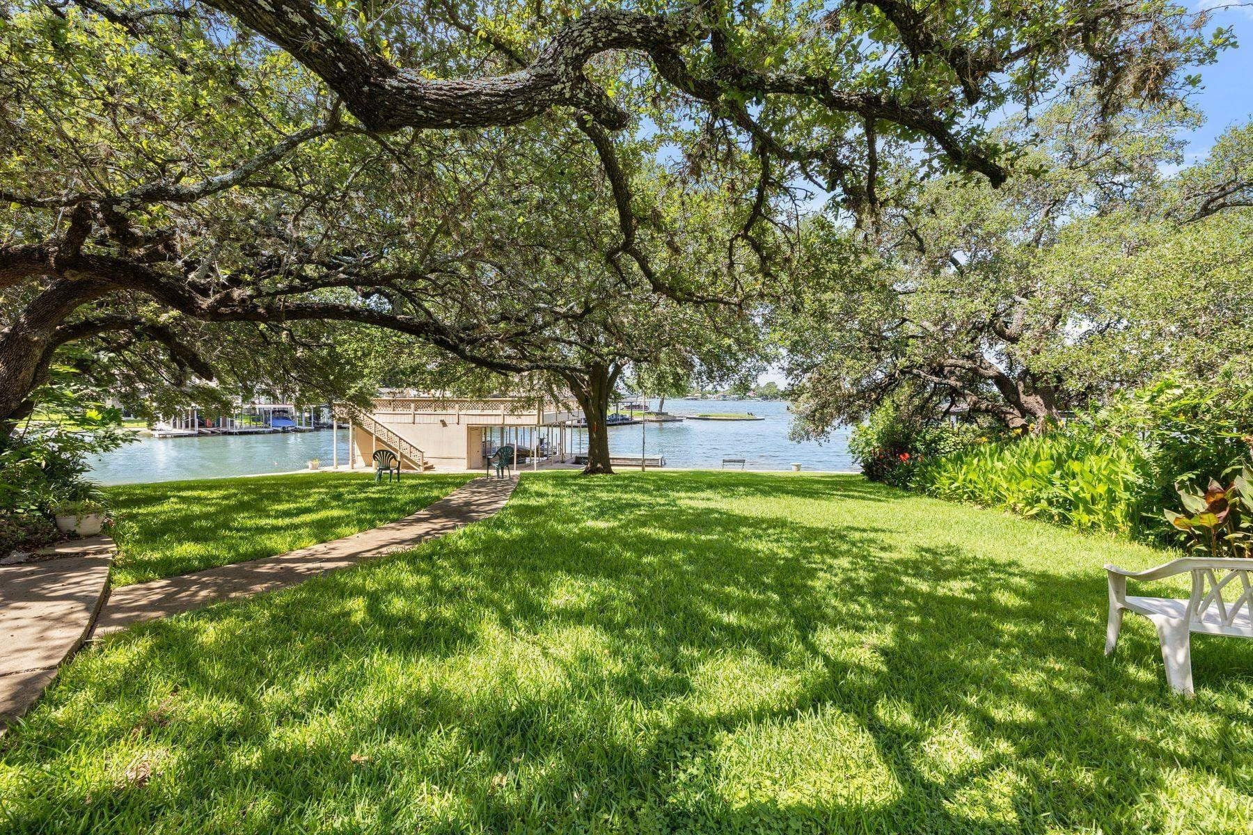 0.27 acres in Burnet County - photo 19
