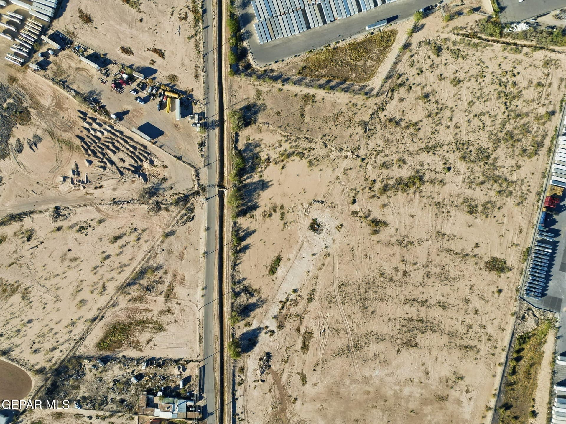 2.56 acres in El Paso County gallery image 4