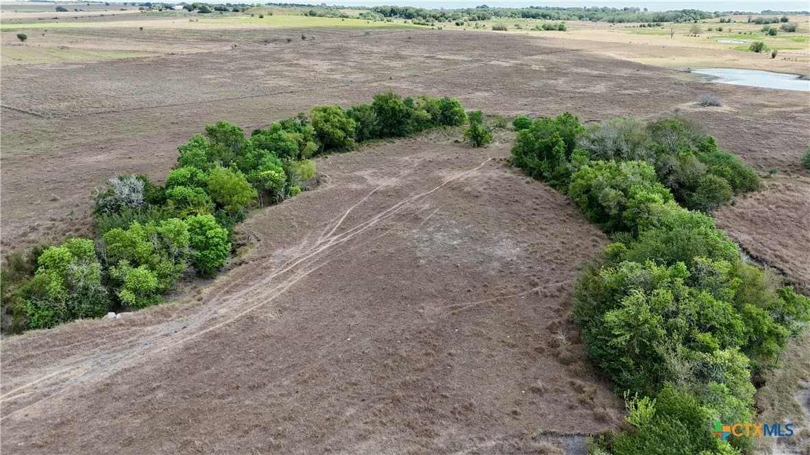 15.08 acres in Lavaca County - photo 28