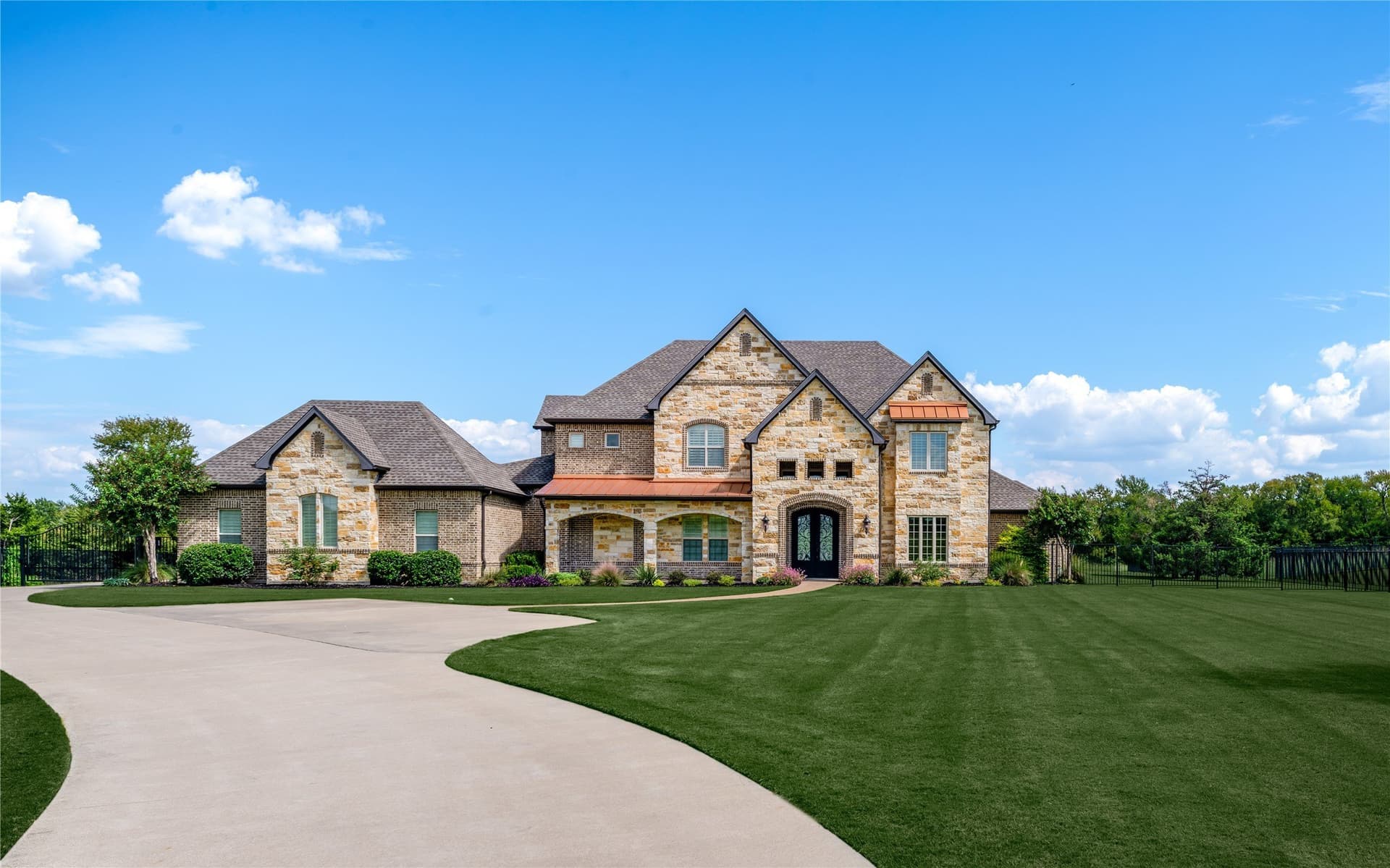 12.94 acres in Dallas County