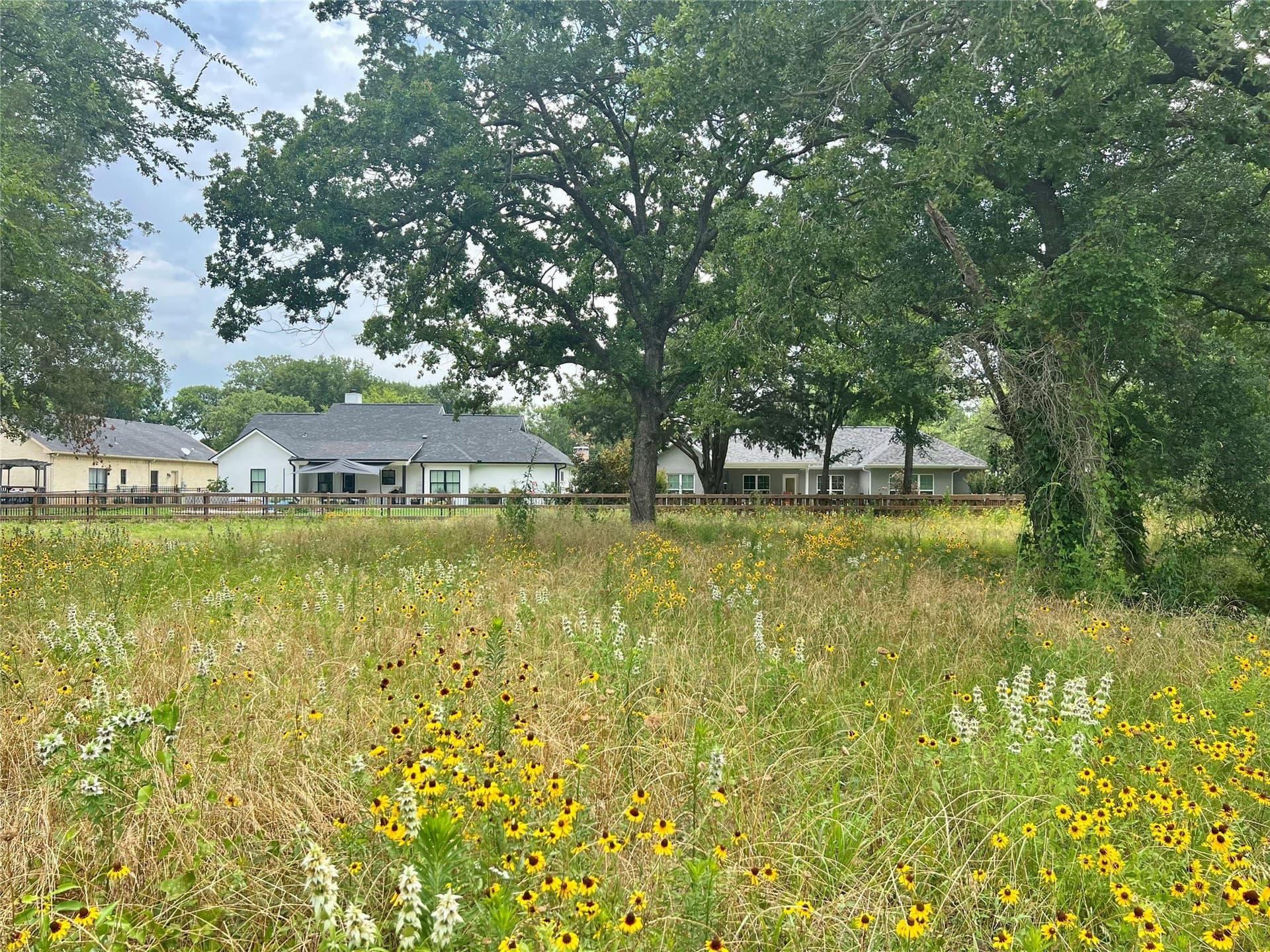 0.46 acres in Kaufman County - photo 17