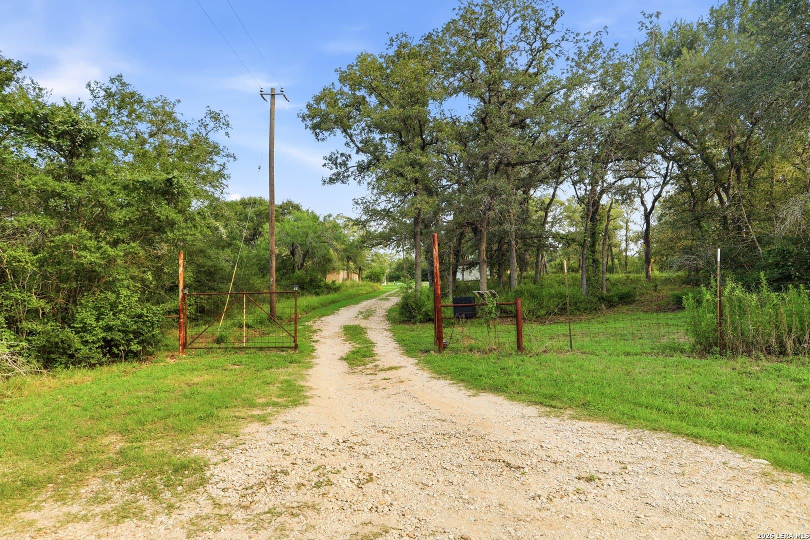 10.2 acres in Guadalupe County - photo 9