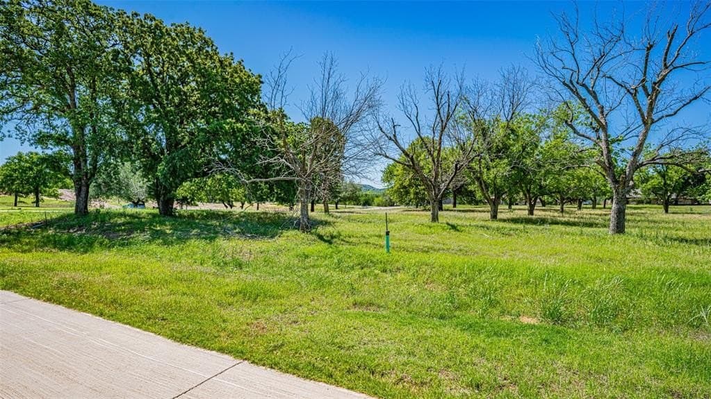 1.92 acres in Hood County featured view