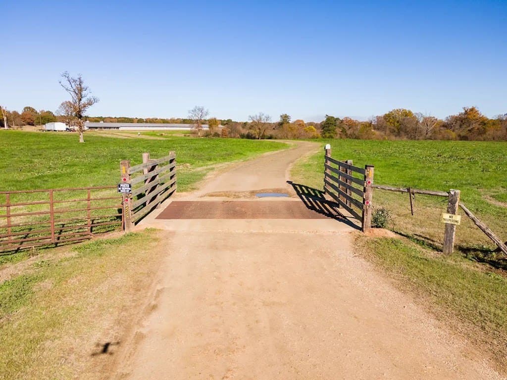 43.85 acres in Texas County - photo 10