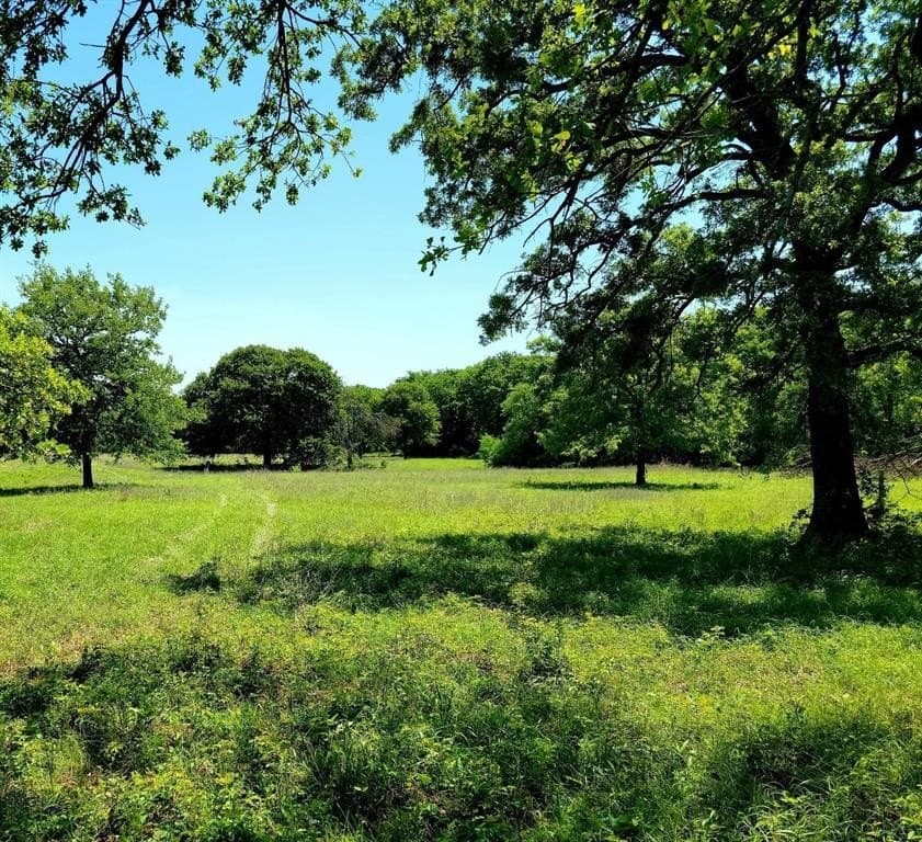 86.34 acres in Hill County