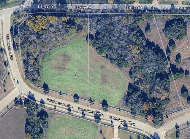 2 acres in Dallas County gallery image 4