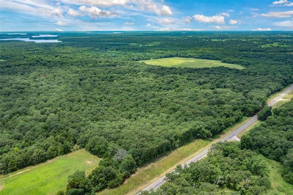 788 acres in Hopkins County featured view
