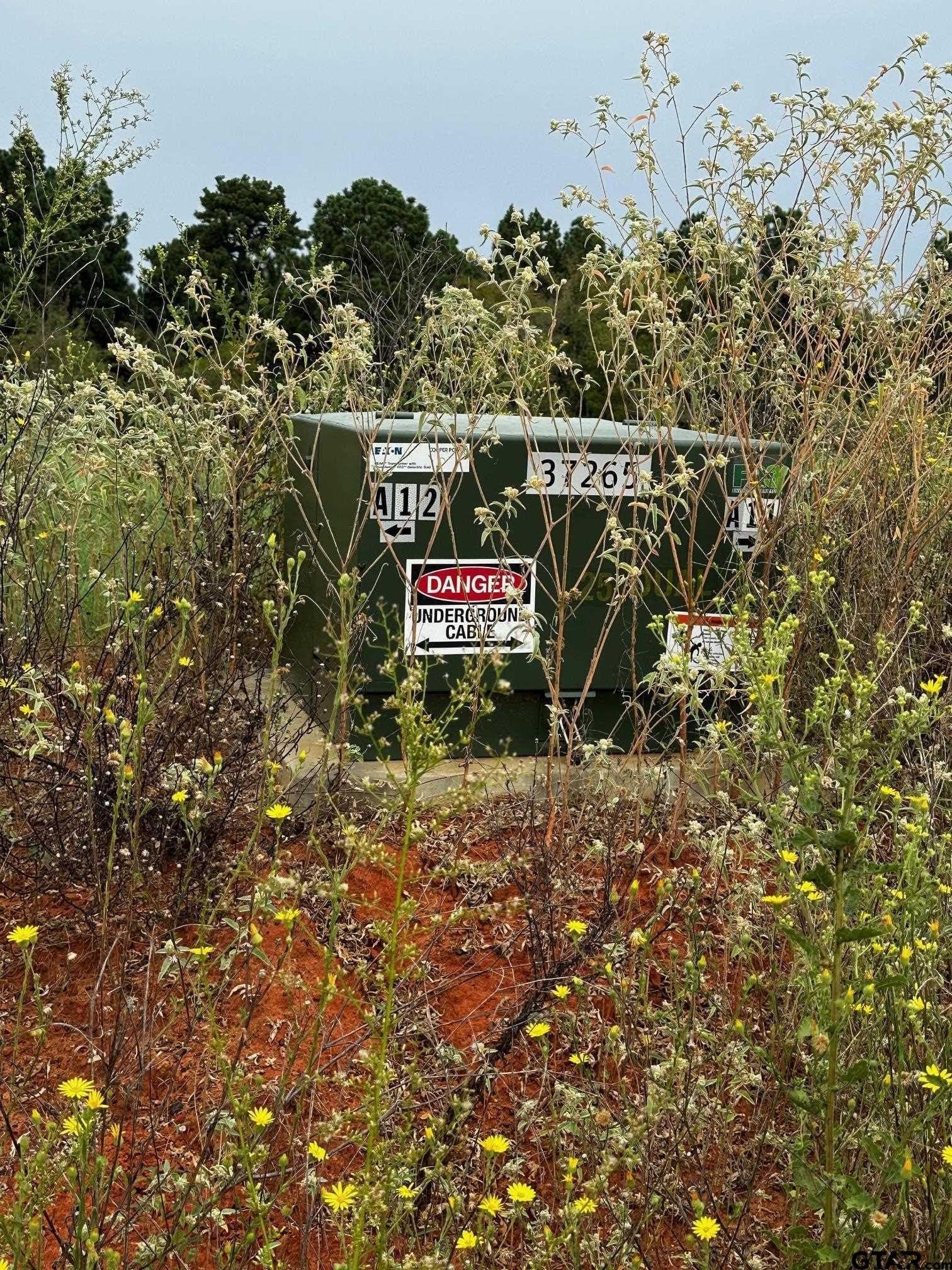1.74 acres in Smith County gallery image 4