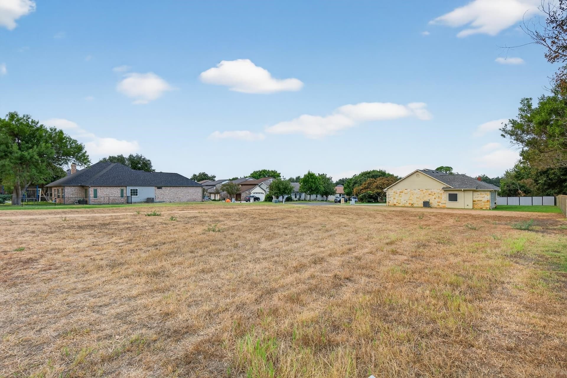 0.27 acres in Burnet County gallery image 3