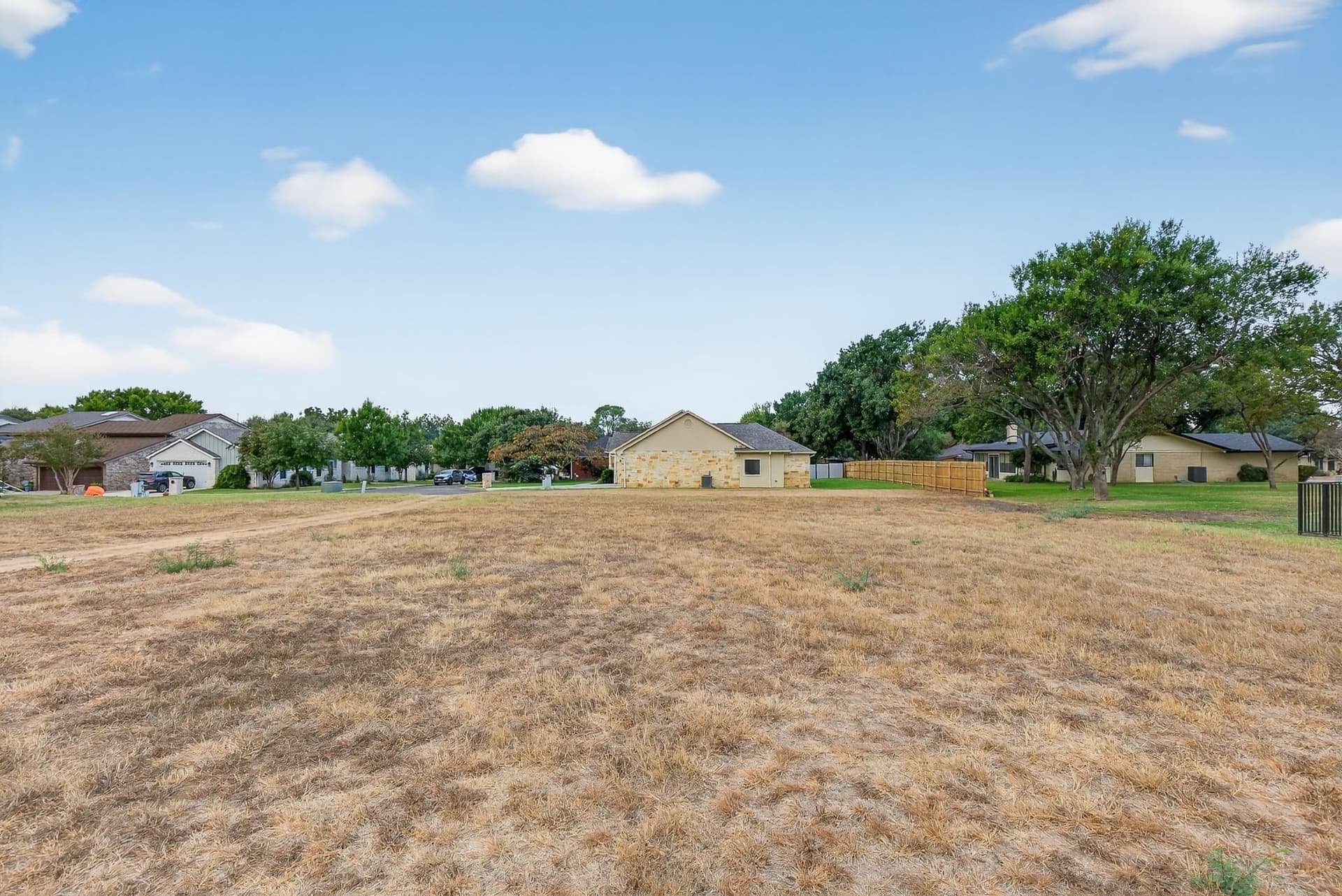 0.27 acres in Burnet County gallery image 4