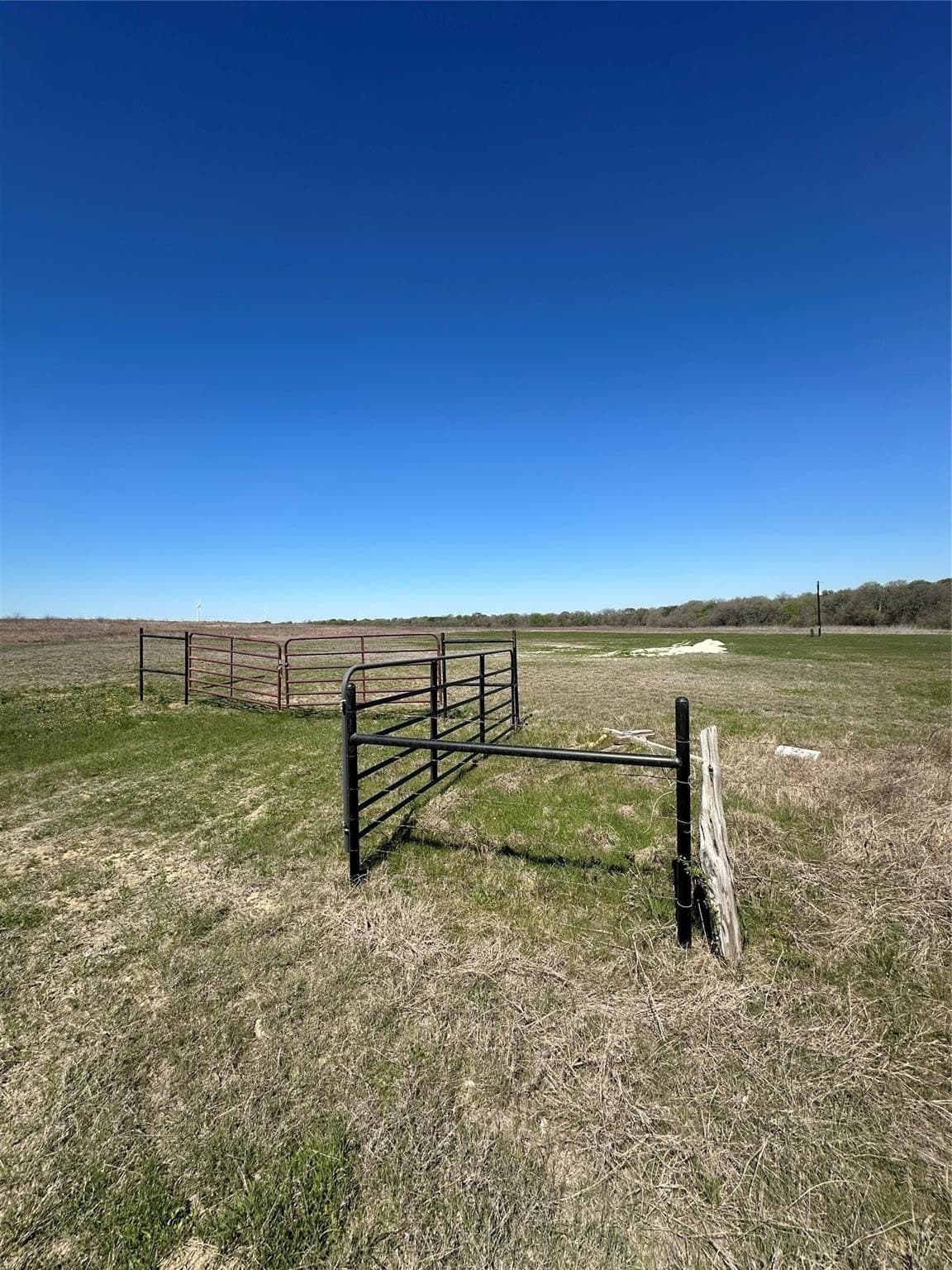 10.02 acres in Hill County featured view