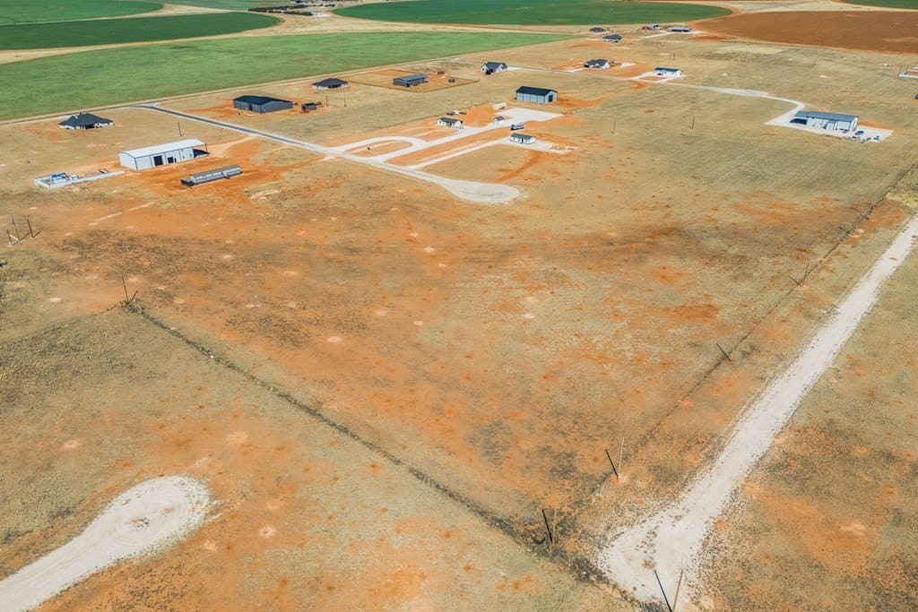 5.49 acres in Gaines County - photo 6